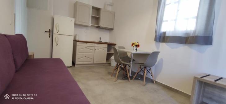 Mina Studios Platys Gialos  Buitenkant foto