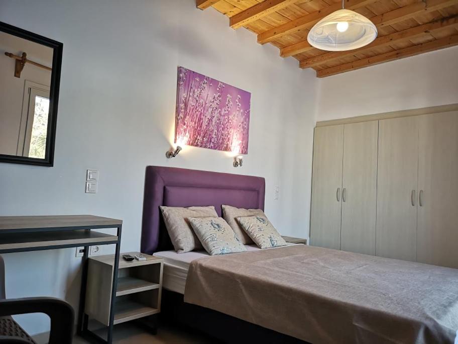 Mina Studios Platys Gialos  Buitenkant foto