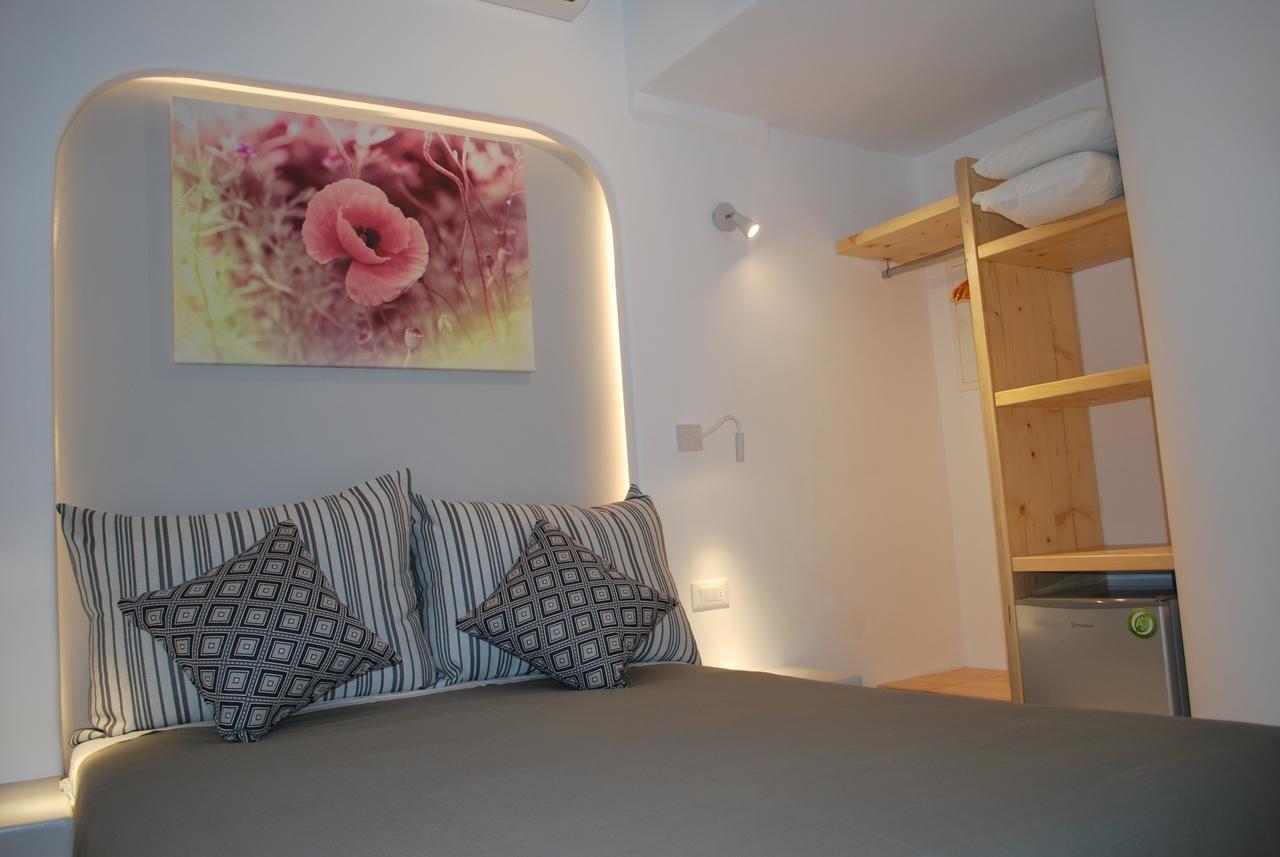 Mina Studios Platys Gialos  Buitenkant foto