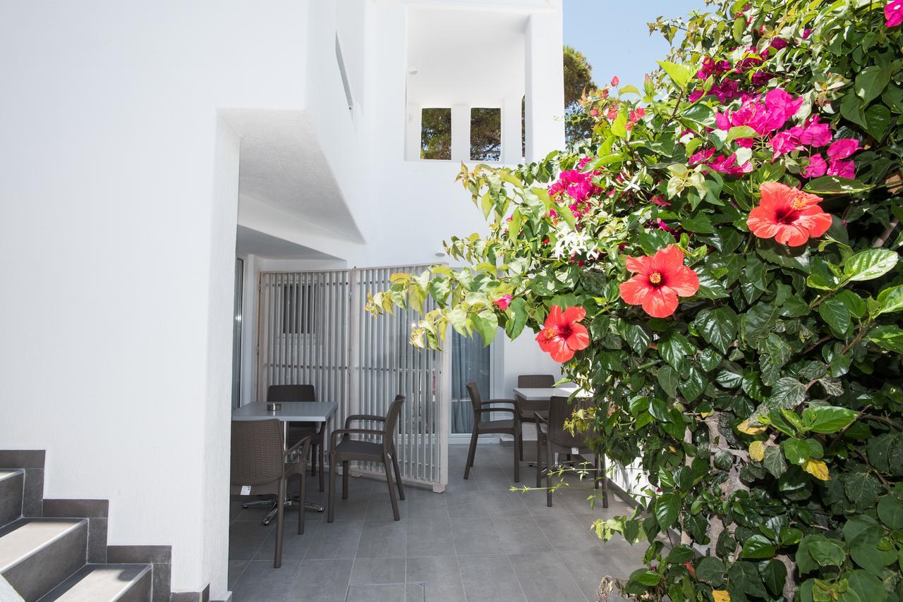 Mina Studios Platys Gialos  Buitenkant foto